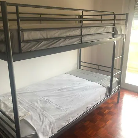 Hostel Royalty Benfica *