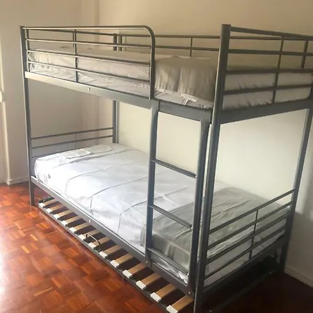 Royalty Benfica Hostel